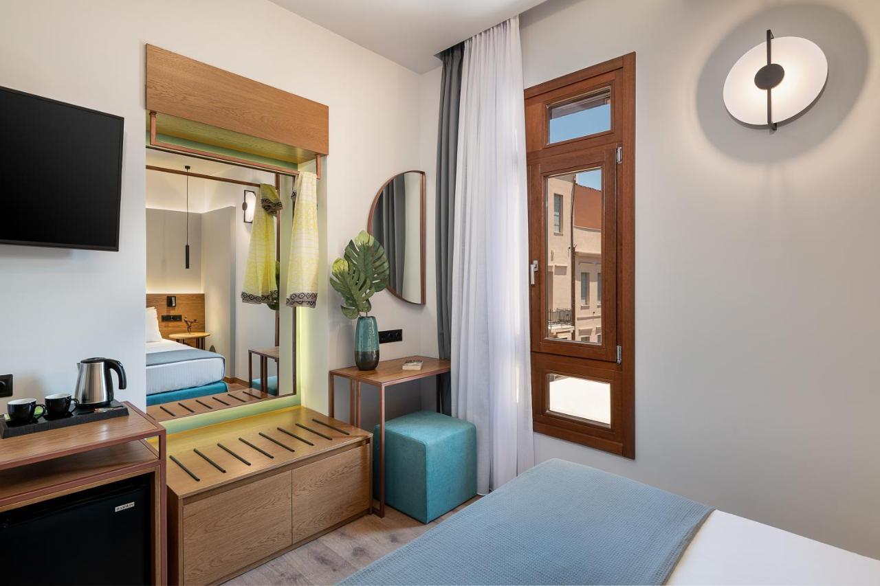 Camere Maritima Chrissi Akti Chania Exterior foto