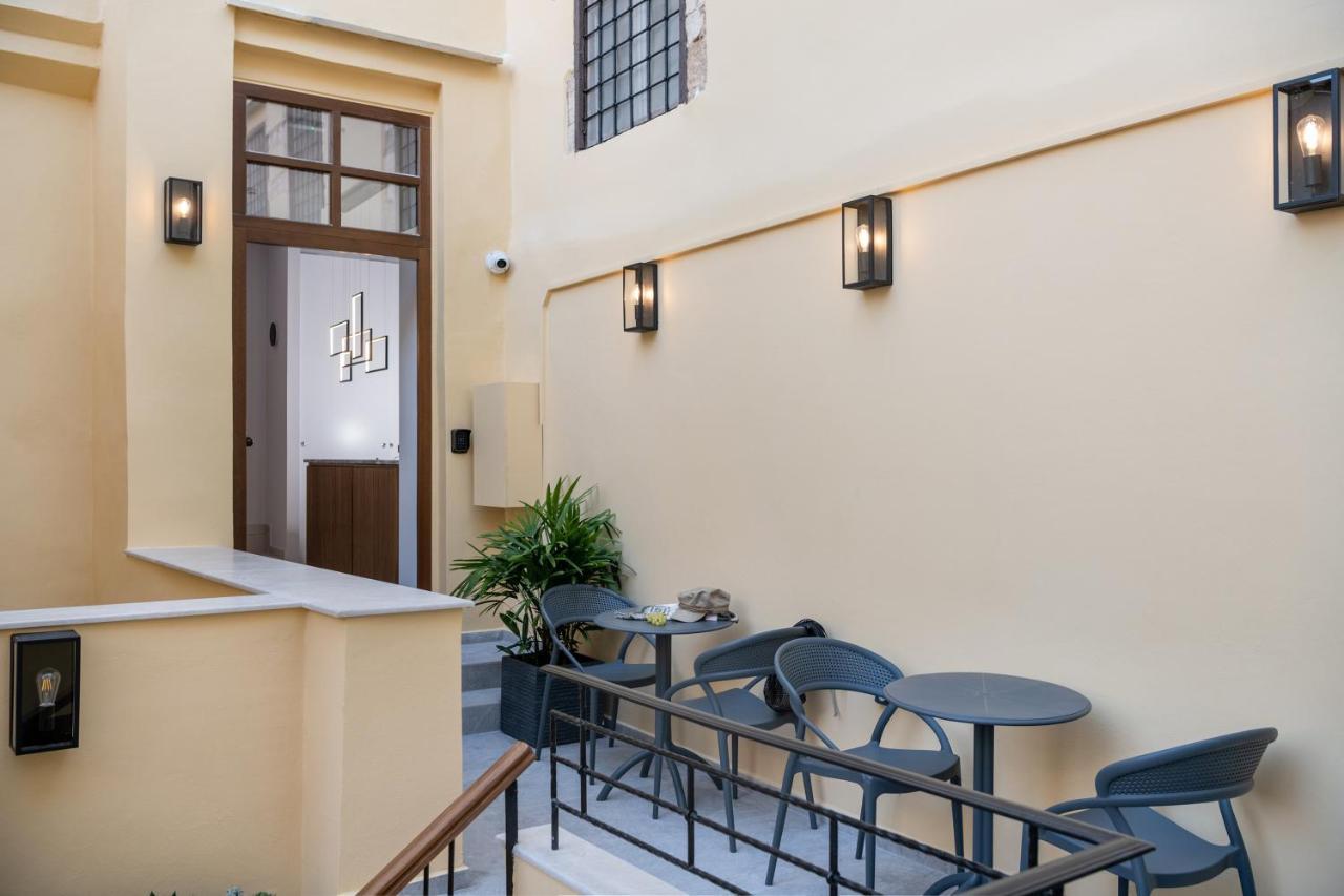 Camere Maritima Chrissi Akti Chania Exterior foto