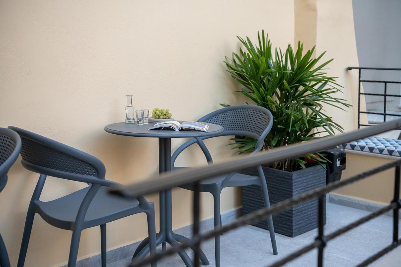 Camere Maritima Chrissi Akti Chania Exterior foto